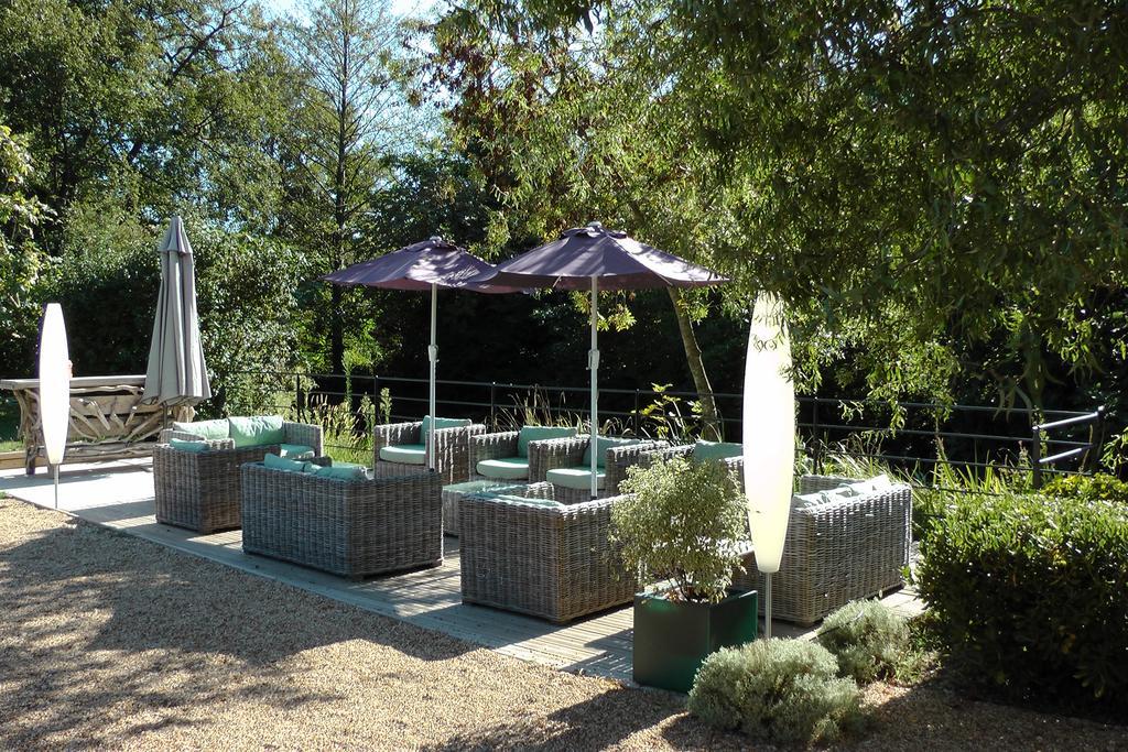 Hotel Bastide Rose Le Thor Exterior foto